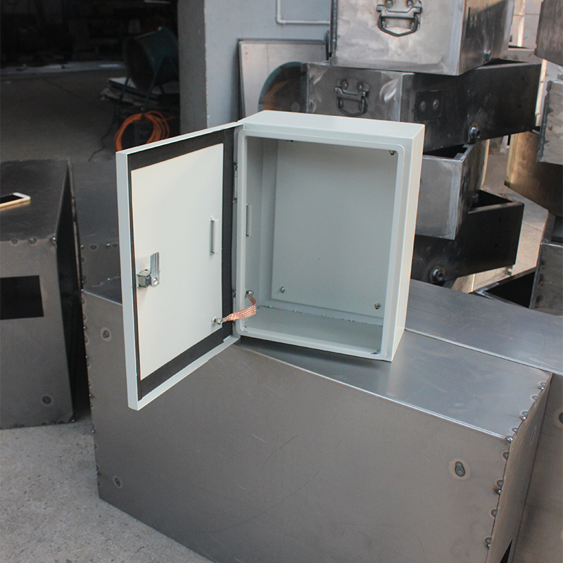 metal enclosure.jpg