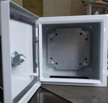 Stainless steel wall mouting electrical enclosure